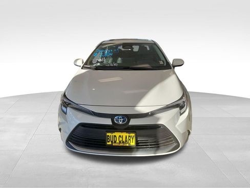 New 2025 Toyota Corolla XLE image 9