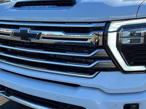 New 2026 Chevrolet Silverado 3500 High Country w/ High Country Premium Package image 10