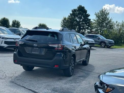 Used 2025 Subaru Outback Onyx Edition AWD/4WD image 7