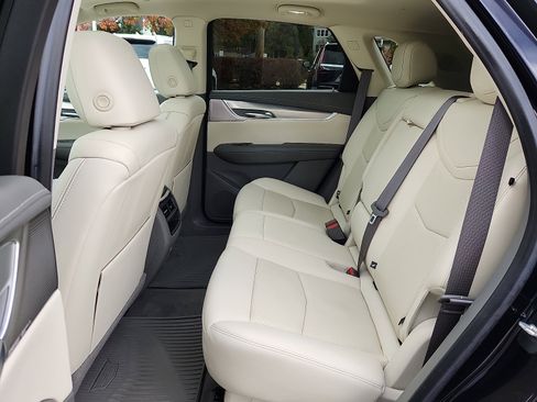 Certified 2021 Cadillac XT5 Premium Luxury image 22