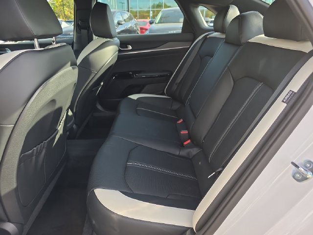 Used 2025 Kia K5 GT-Line AWD/4WD image 11