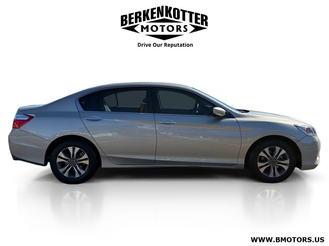 Used 2015 Honda Accord LX image 2