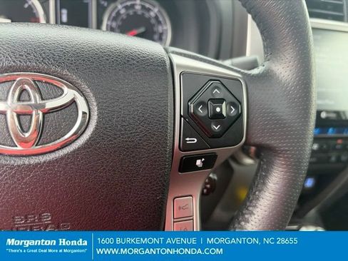 Used 2022 Toyota 4Runner Limited AWD/4WD image 19