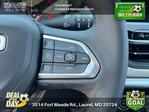 Used 2025 Jeep Compass Limited AWD/4WD image 25