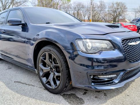 Used 2023 Chrysler 300 S RWD image 1