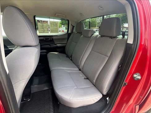 Used 2017 Toyota Tacoma SR w/ Tow Package AWD/4WD image 30