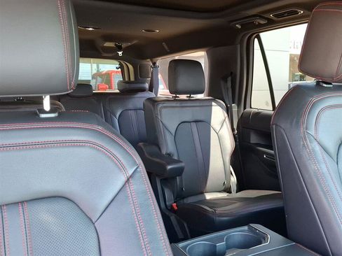 Used 2023 Ford Expedition Max Limited RWD image 15