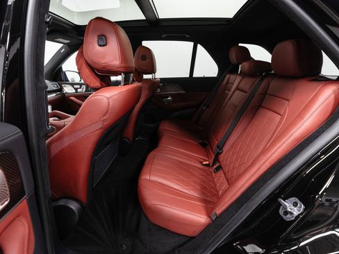 Used 2025 Mercedes-Benz GLE 63 AMG S image 28