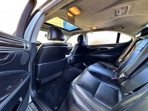Used 2013 Lexus LS 460 L RWD image 25