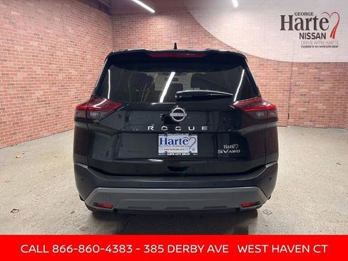 Certified 2023 Nissan Rogue SV image 5