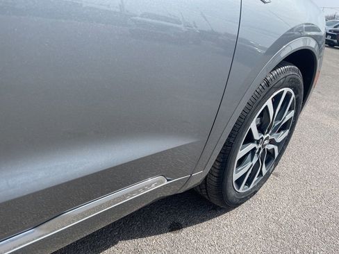 Used 2024 Cadillac XT6 Sport image 10