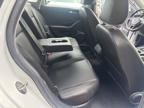 Used 2019 Volkswagen Jetta SE FWD image 11