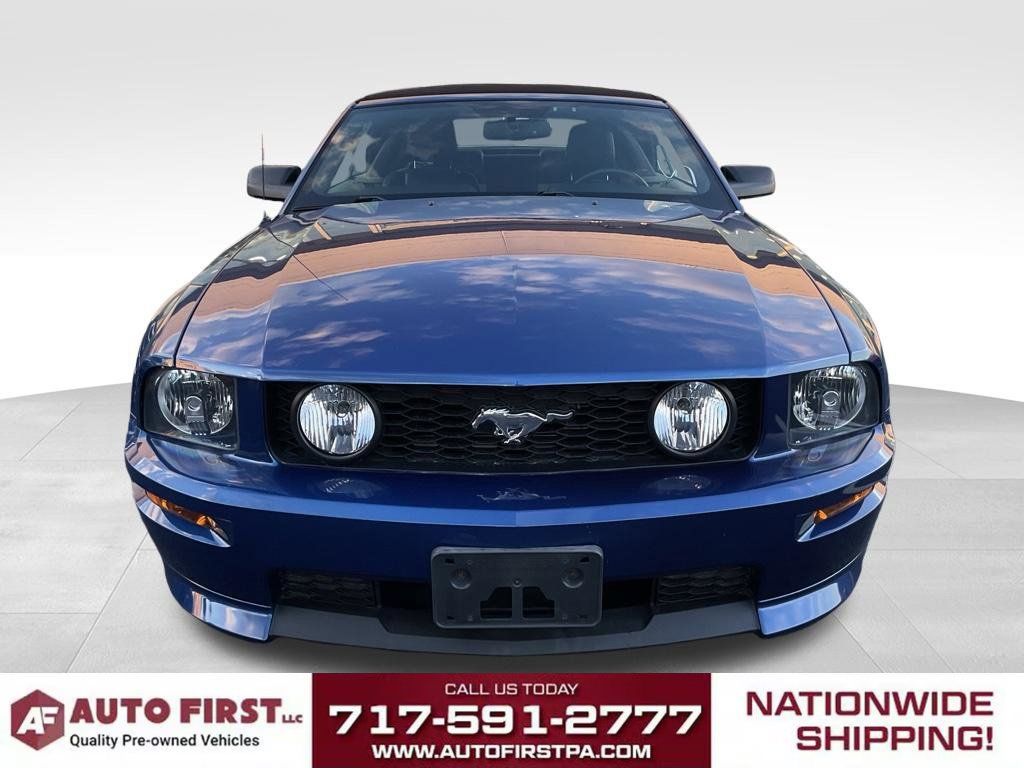 Used 2008 Ford Mustang GT RWD image 3