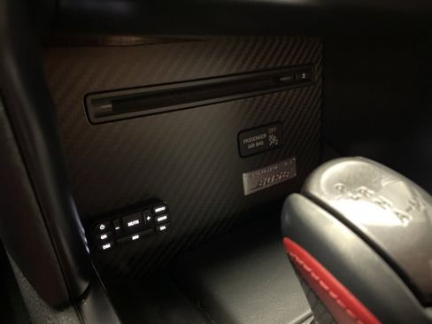 Used 2013 Nissan GT-R Black Edition image 18