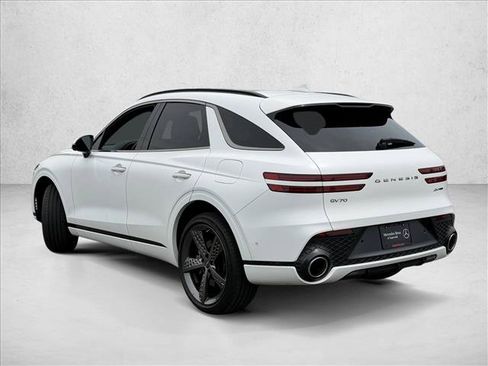 Used 2022 Genesis GV70 3.5T Sport w/ Sport Prestige Package AWD/4WD image 7