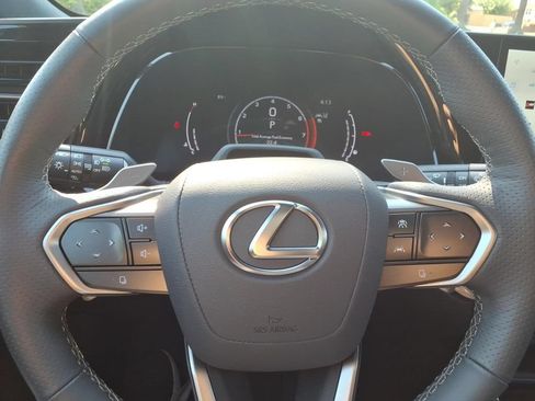 Used 2024 Lexus RX 350 F Sport w/ Convenience Package AWD/4WD image 29