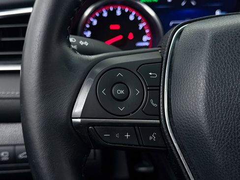 Used 2018 Toyota Camry XSE w/ Audio Package image 38