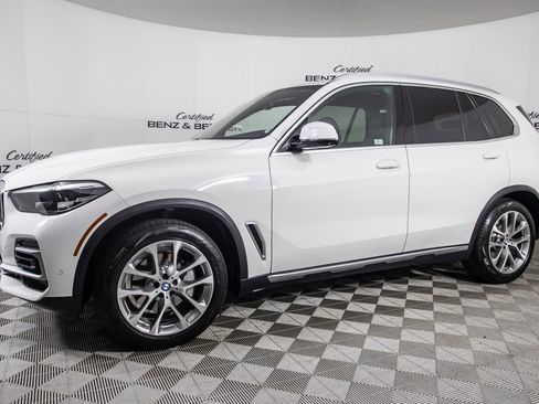 Used 2023 BMW X5 xDrive40i w/ Premium Package AWD/4WD image 9