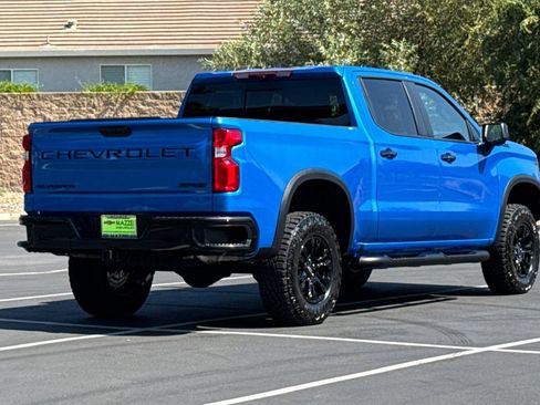 Used 2025 Chevrolet Silverado 1500 ZR2 w/ Technology Package AWD/4WD image 11