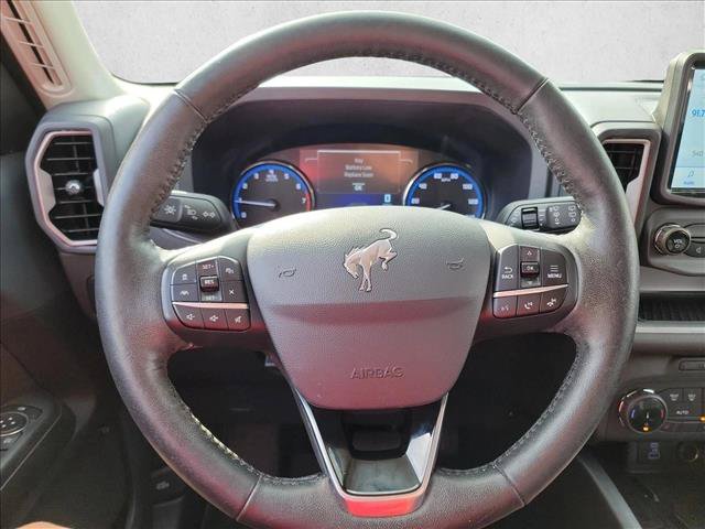 Used 2022 Ford Bronco Sport Outer Banks w/ Tech Package AWD/4WD image 17