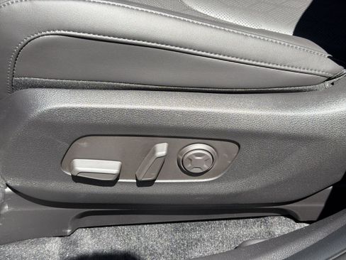 New 2026 Kia Carnival SX FWD image 29