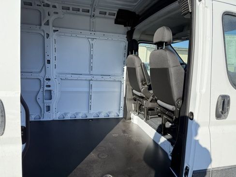 New 2026 RAM ProMaster 2500 w/ Convenience Group image 9