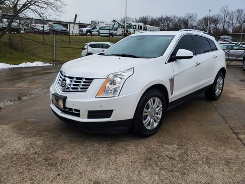 Used 2015 Cadillac SRX Luxury w/ Driver Awareness Package image 2