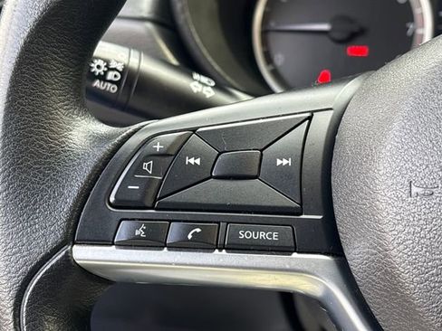 Used 2020 Nissan Versa S image 20