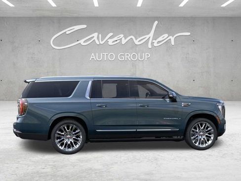 New 2026 GMC Yukon XL Denali image 5