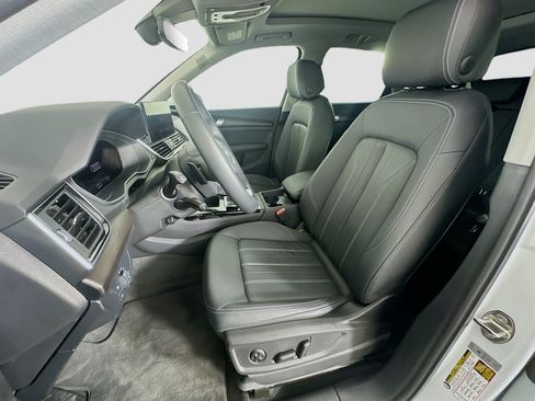 Used 2023 Audi Q5 2.0T Premium Plus w/ Premium Plus Package AWD/4WD image 13