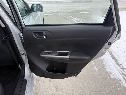 Used 2011 Subaru Impreza WRX Premium image 19