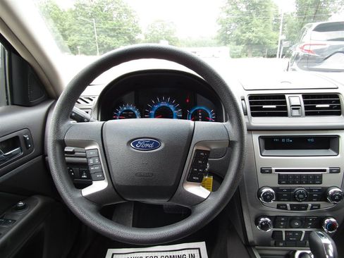 Used 2011 Ford Fusion SE FWD image 22