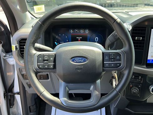 Used 2025 Ford F150 XLT w/ Equipment Group 301A Standard AWD/4WD image 8