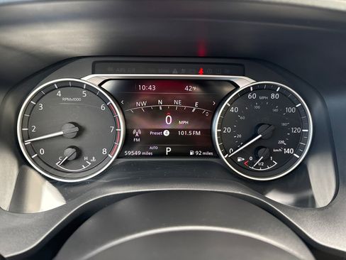 Used 2022 Nissan Rogue SL w/ SL Premium Package image 14