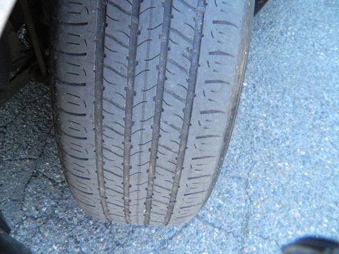 Used 2011 Scion xB Base 4dr Wagon 4A image 23