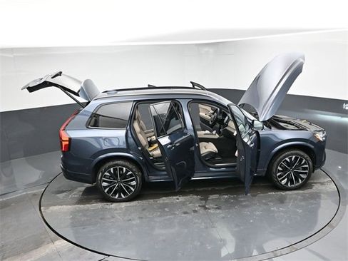 New 2026 Volvo XC90 T8 Ultra image 42