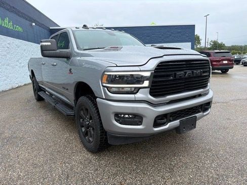 Used 2023 RAM 3500 Laramie w/ Night Edition AWD/4WD image 7
