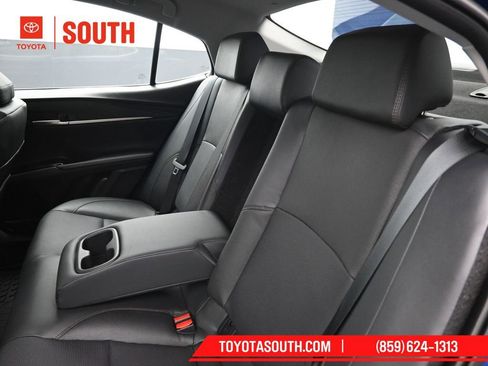 Used 2025 Toyota Camry XLE image 25