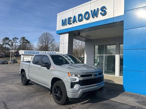 Used 2025 Chevrolet Silverado 1500 RST w/ Convenience Package II image 1