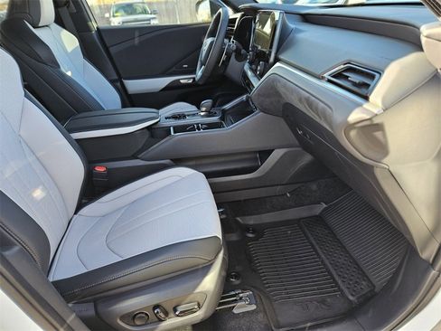 Used 2025 Lexus TX 350 AWD image 9