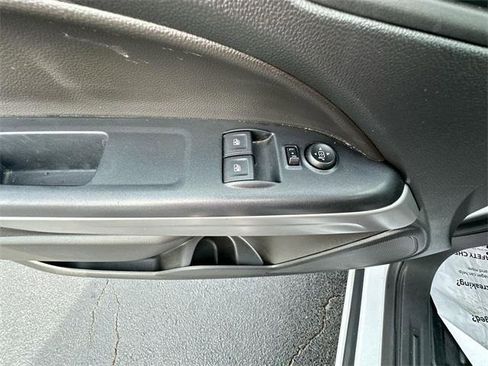 Used 2022 Chevrolet Colorado LT w/ Fleet Safety Package image 14