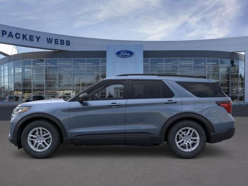 New 2026 Ford Explorer Active AWD/4WD image 5