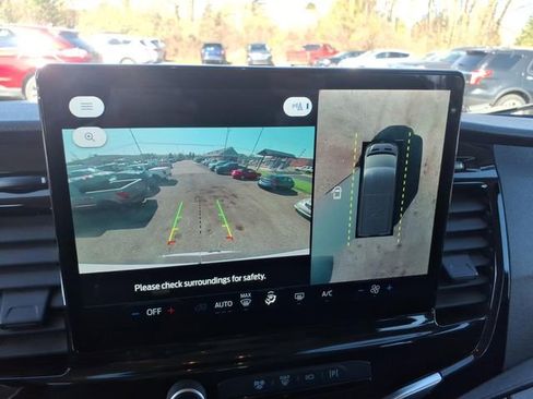 Certified 2023 Ford Transit 350 XLT RWD image 22