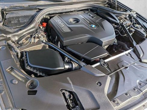 Used 2018 BMW 530i image 28