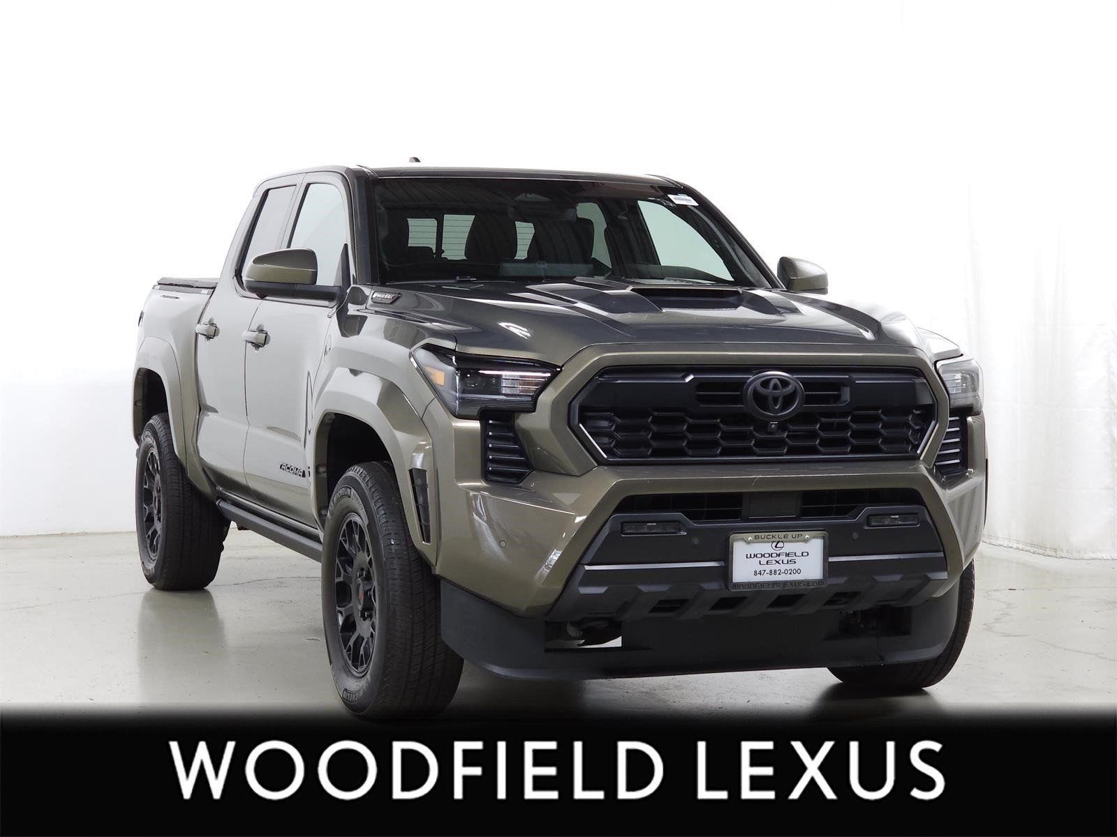 Used 2024 Toyota Tacoma TRD Sport w/ TRD Sport Premium Package AWD/4WD image 1