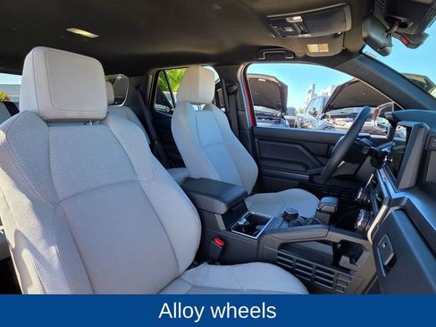 Used 2025 Toyota 4Runner SR5 image 14