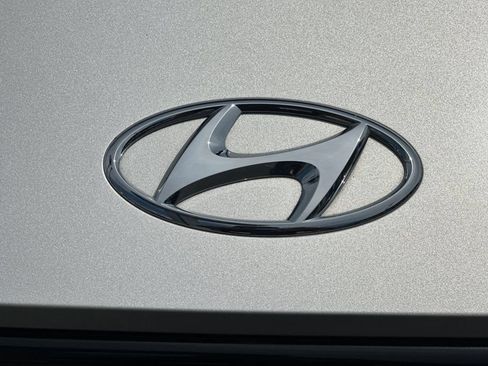 Used 2023 Hyundai Ioniq 5 Limited AWD/4WD image 31