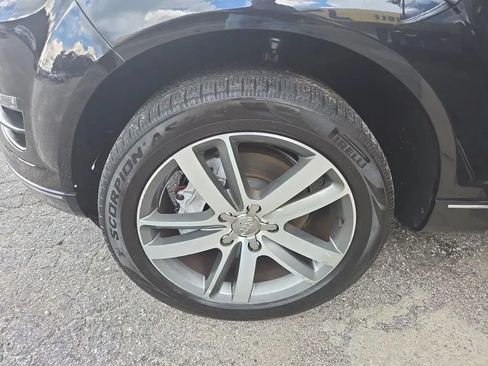 Used 2013 Audi Q7 3.0T Premium Plus AWD/4WD image 21