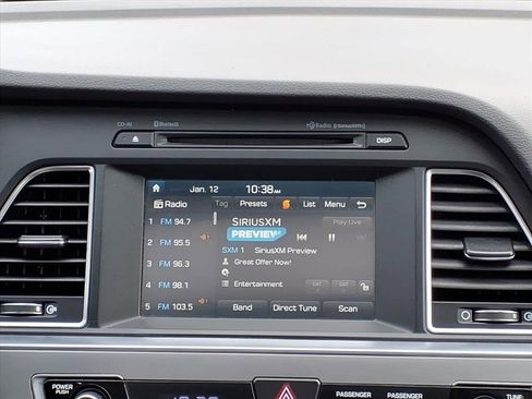 Used 2017 Hyundai Sonata Sport w/ Value Edition Package 02 image 18