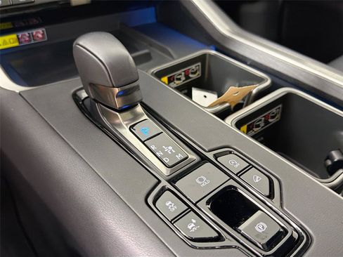 Used 2025 Lexus TX 350 AWD w/ Technology Package image 16